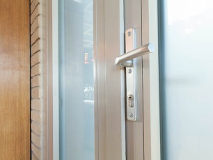 Входная дверь Грац в Подмосковье