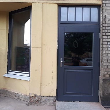 Входная дверь Инсбрук