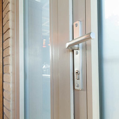 Входная дверь Грац в Подмосковье