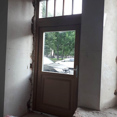 Входная дверь Инсбрук