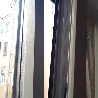 Окна Модерн на набережная реки Мойки