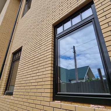 Окно "Баухаус"