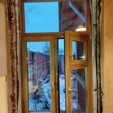 Окно с форточкой